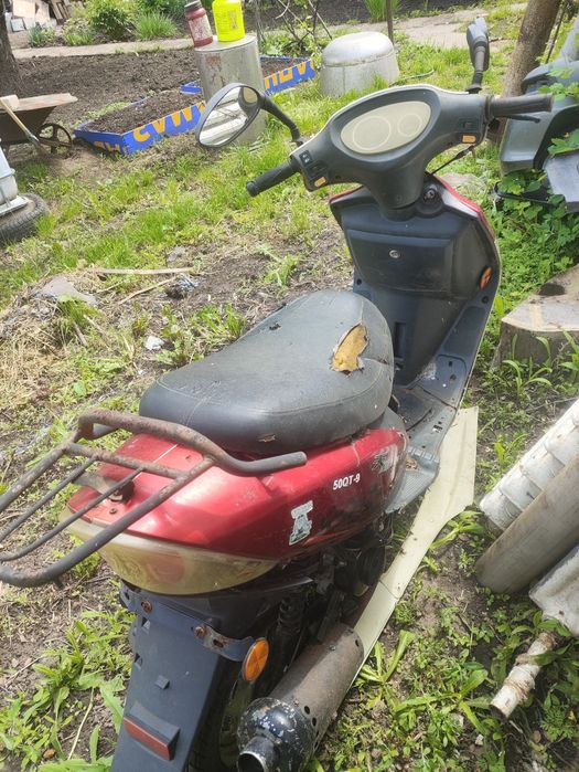 Продам китайский скутер