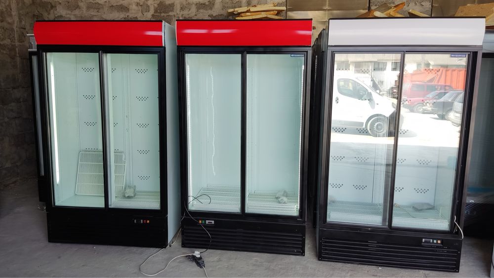 Холодильна вітрина холодильна шафа