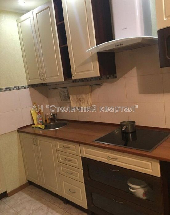 метро Сирець Однокімнатна Жабаєва 22