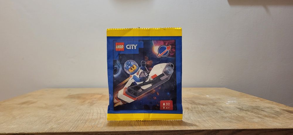Lego City 952504 Statek kosmiczny plus kosmonauta saszetka klocki