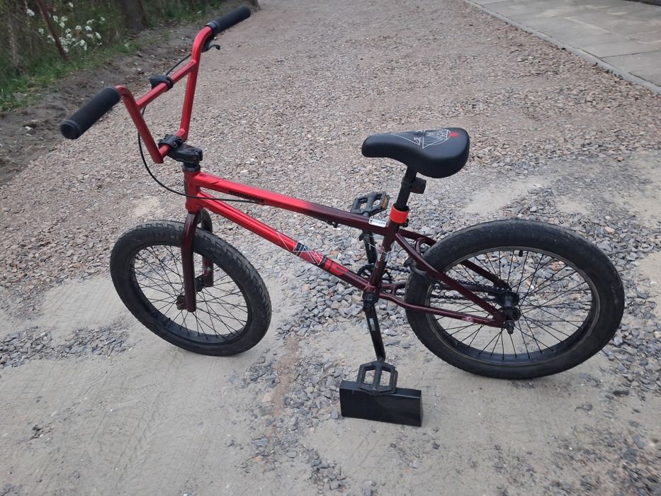 BMX Mongoose Legion L80