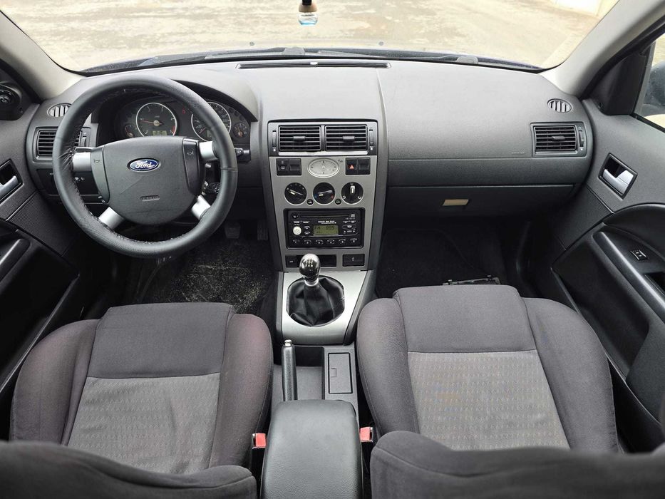 Ford Mondeo 2002
