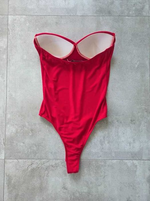 La Milla Czerwone body S