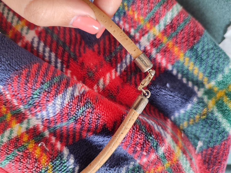 Colar de cortiça