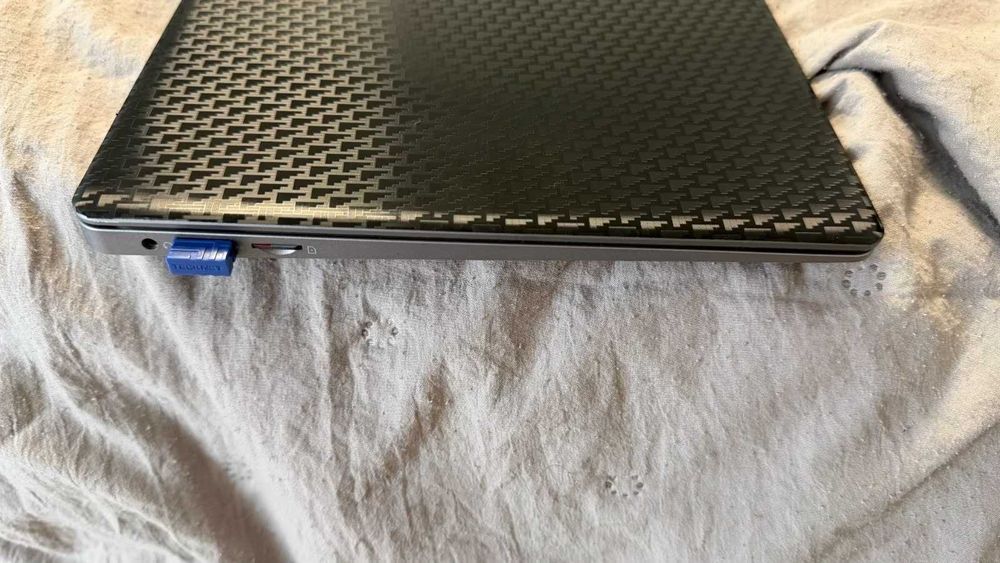 Laptop 13,3″ – Intel Celeron N3450 • 6 GB RAM • 64 GB SSD • Windows