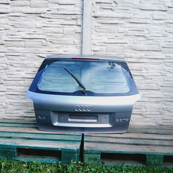 Audi A3 8P 3D LY7H Klapa tył