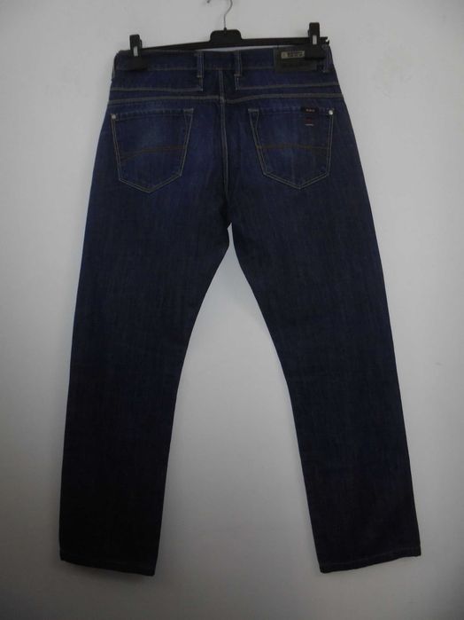 calça de homem de ganga