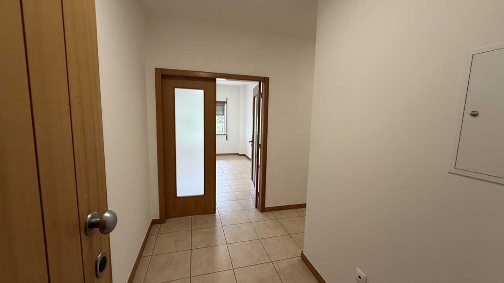 Arrenda-se T1 Viseu - Jugueiros