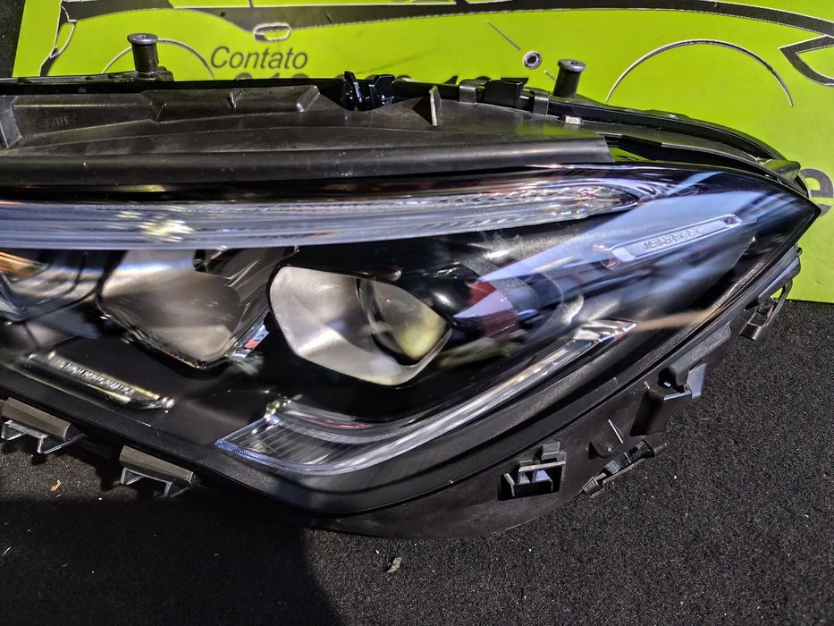 MERCEDES CLA W118 FAROL LED ESQUERDO - FF625