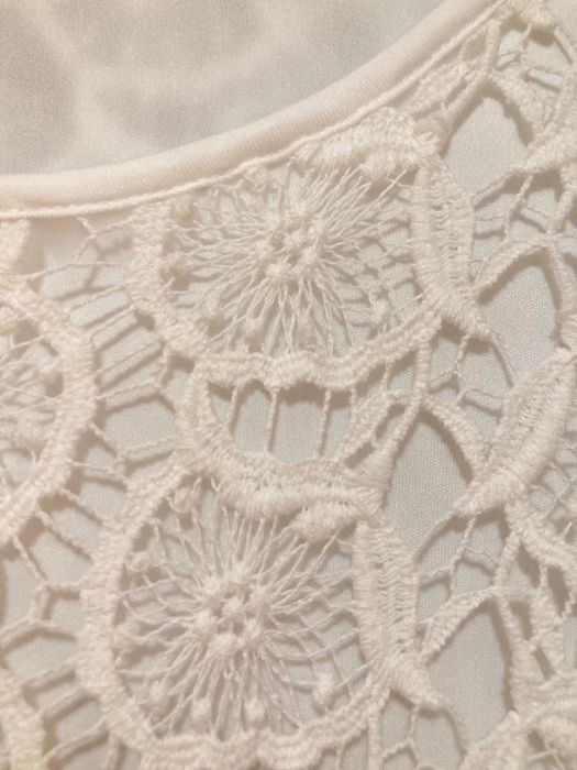 Vestido de renda branco