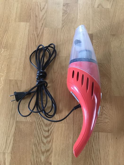 Портативний пилосос