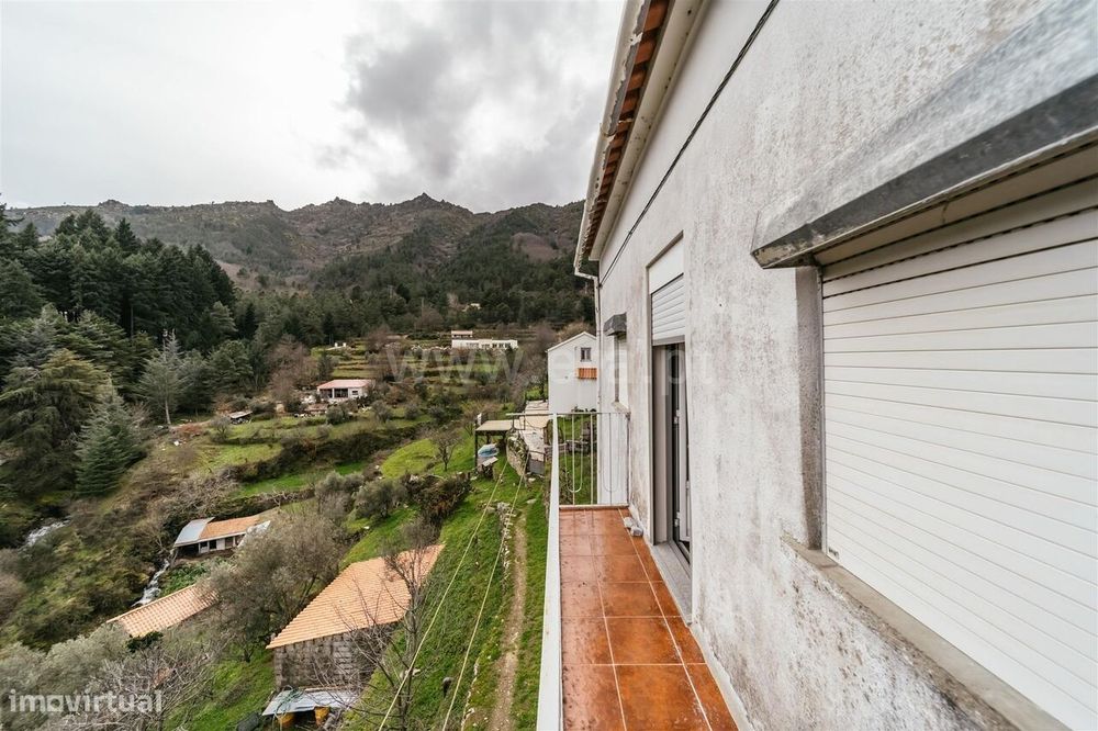 Moradia Isolada T4 / Manteigas, Serra da Estrela