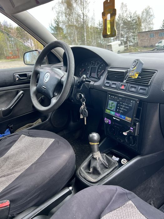 Гольф 4 в чудовому стані 1.9 простий