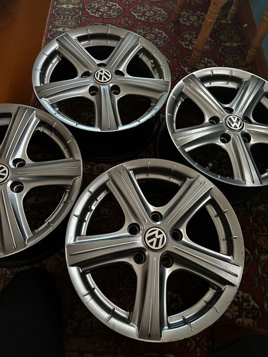 Продам диски на фольцваген