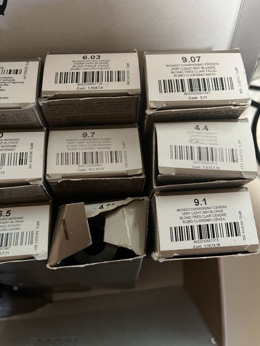 Coloracoes nunca usadas cada 3€