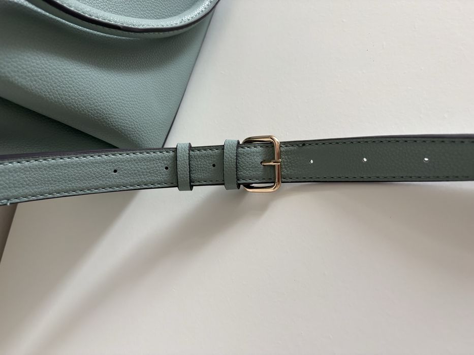 Mala Guess NOVA
