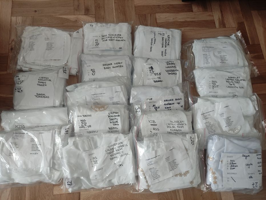 Komża komunijna Mix różne rozmiary i kroje