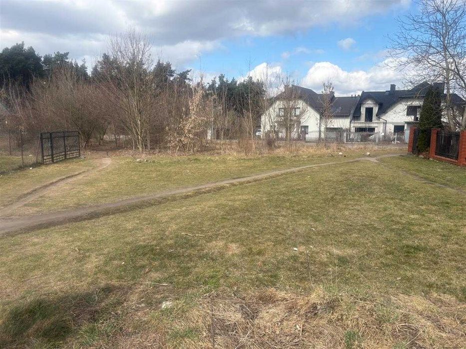 Działka budowlana 769 m² z budynkiem usługowym / blisko zalewu i lasu - Widok 4