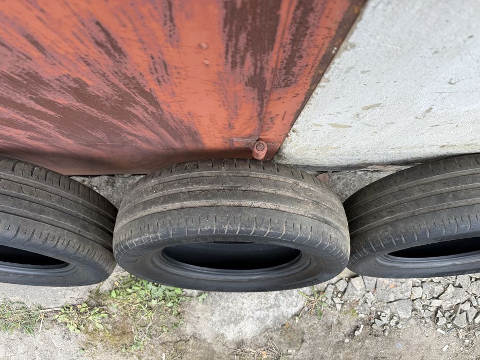 Шини Kumho Ecsta R15