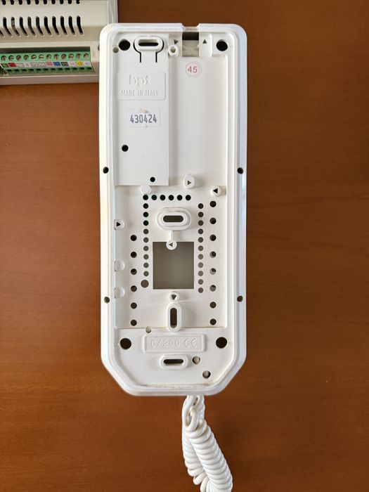 Video Porteiro BPT usado, para aproveitamento de partes ou peças