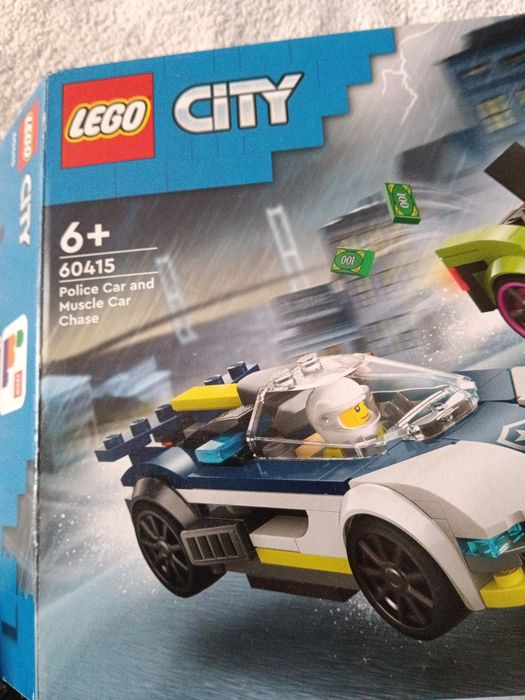 Klocki LEGO 60415 pościg radiowozu za muscle carem