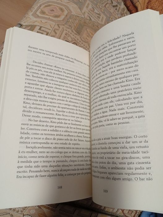 Vendo livro "Homens sem Mulheres", de Haruki Murakami