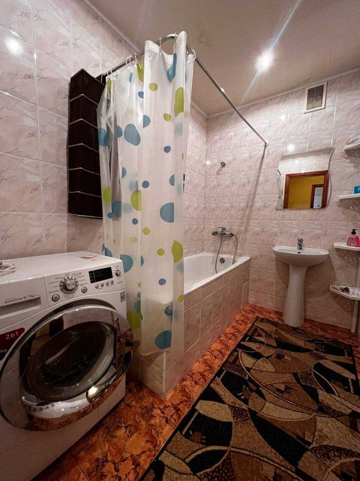 Продаж 3к квартири на Казбеті