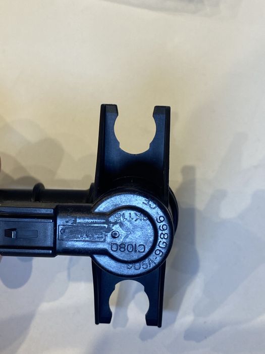 Электромагнитный Клапан Датчик давления топлива в рейке