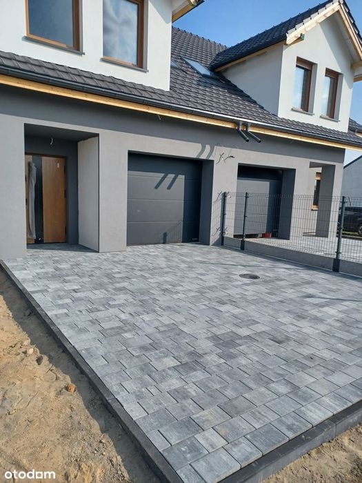 Dom 135 m2, Działka 946 m2. 5Pokoi Pompa ciepła, rekuperacja.