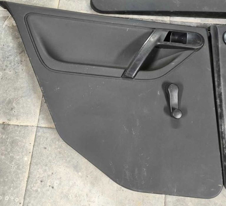 Boczki/tapicerka drzwi