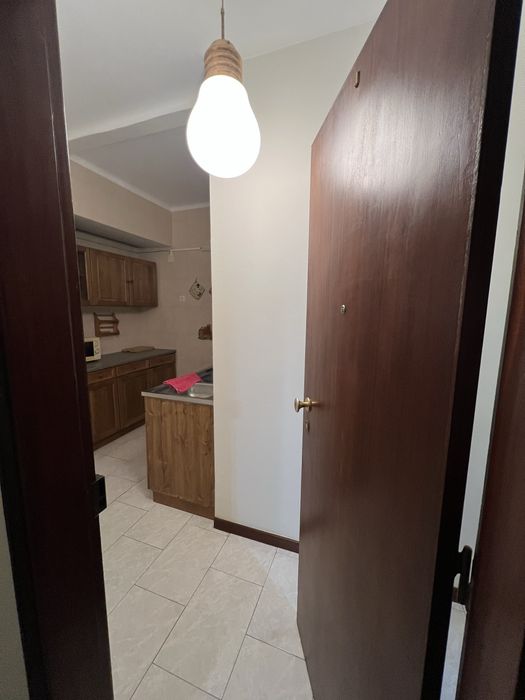 Alugo apartamento T2 ate maio 2027