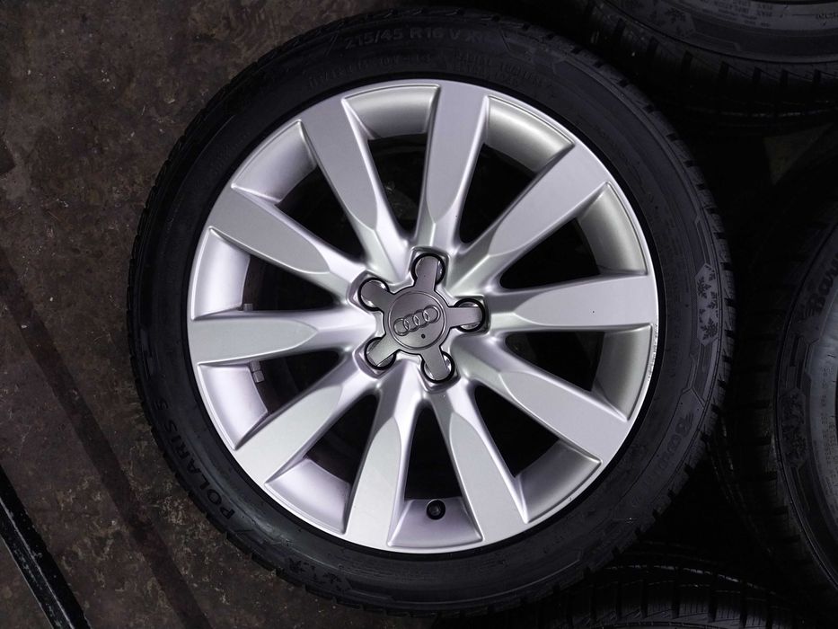 R 16 Audi  Volkswagen  5*100 7 j ET 31 Dia 57.1 + 215 45 16 Barum.