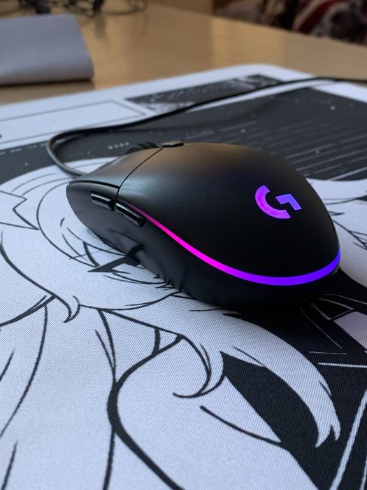 Мишка Logitech G102 LightSync