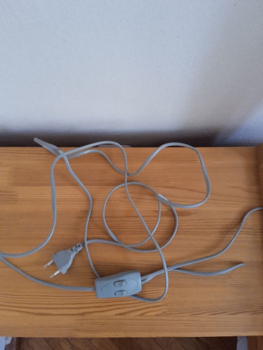 Електро кабель до лампи та мережевий фільтр