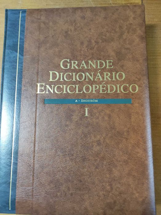 EM SALDO - Grande Dicionário Enciclopédico - EDICLUBE