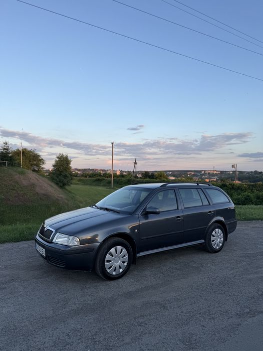 ТЕРМІНОВО Skoda Octavia Tour