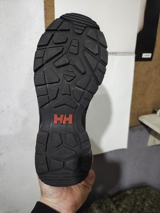 Buty trekkingowe Helly Hansen na membranie Waterproof. Rozmiar 44