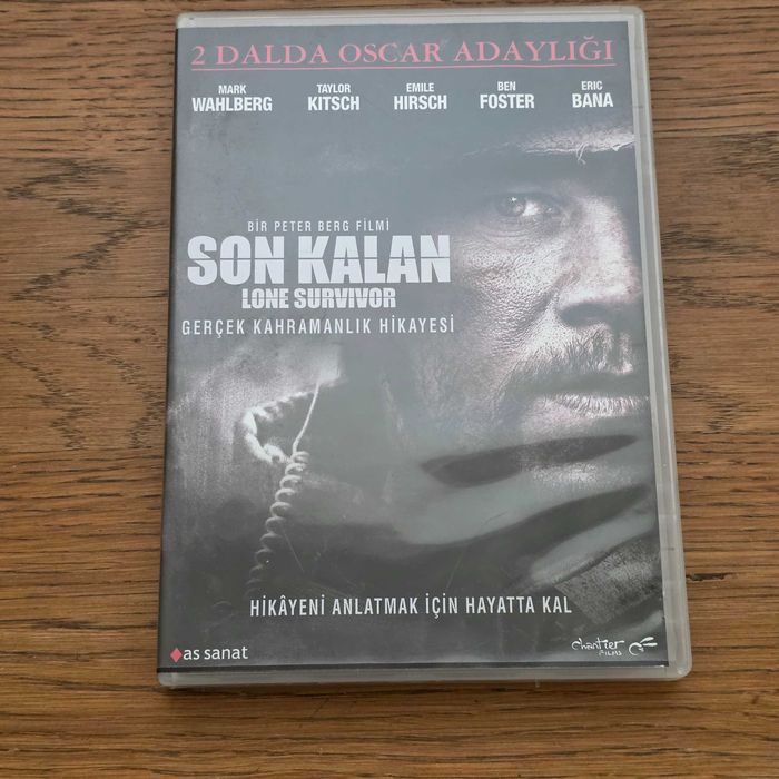 Film DVD Ocalony (Lone survivor)
