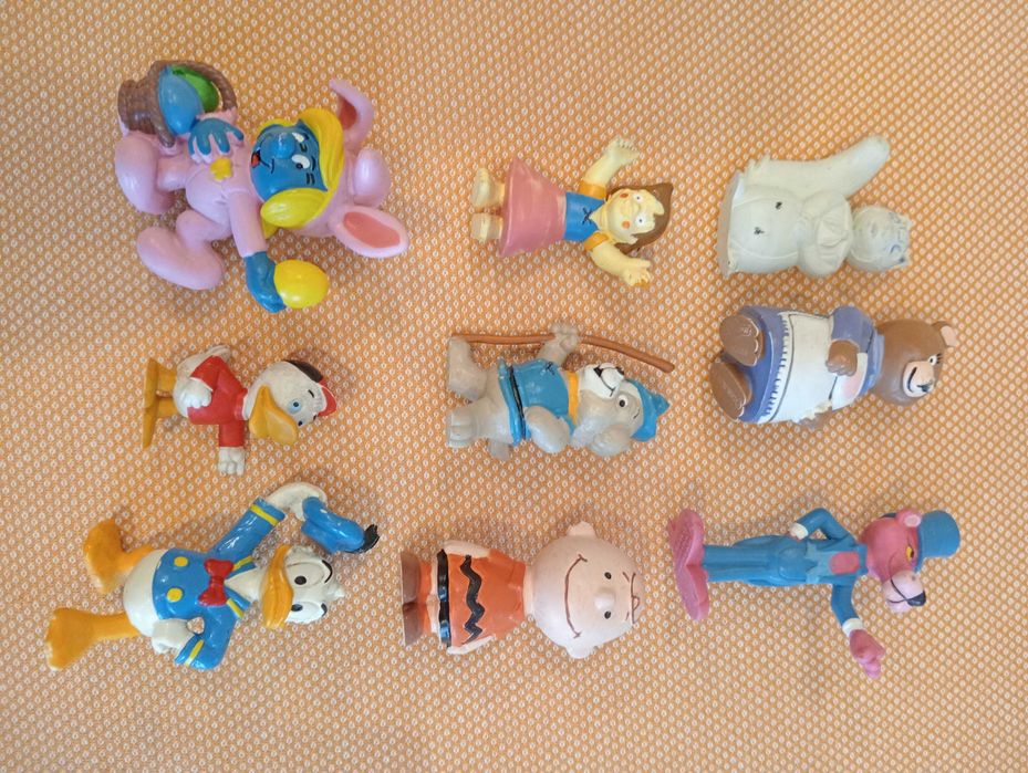 Bonecos Monocromáticos e PVC's