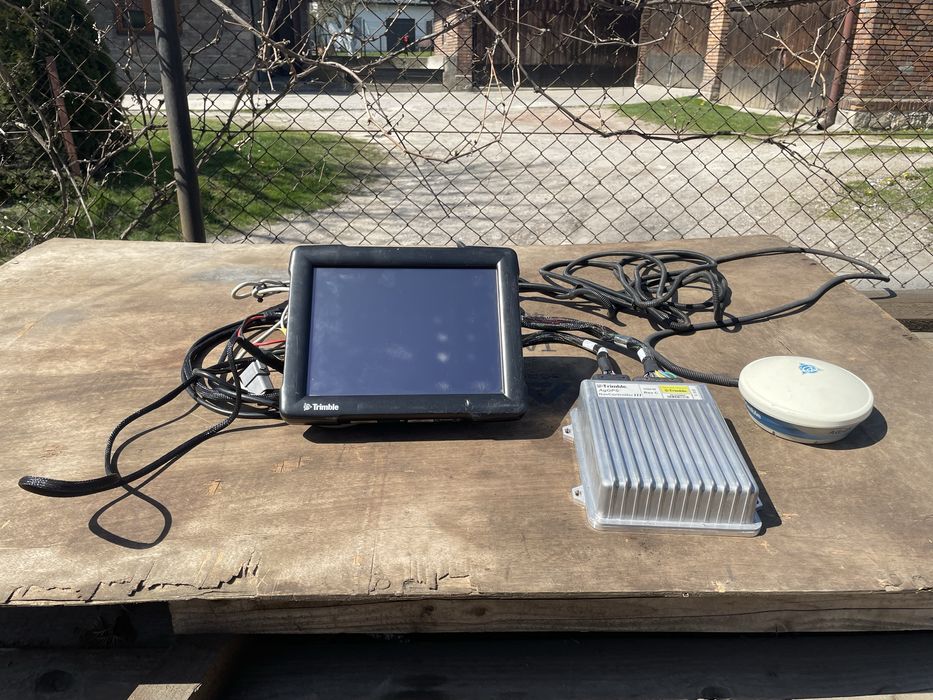 Navigacja Trimble AgGPS NavController III fendt john deere new holland itd.