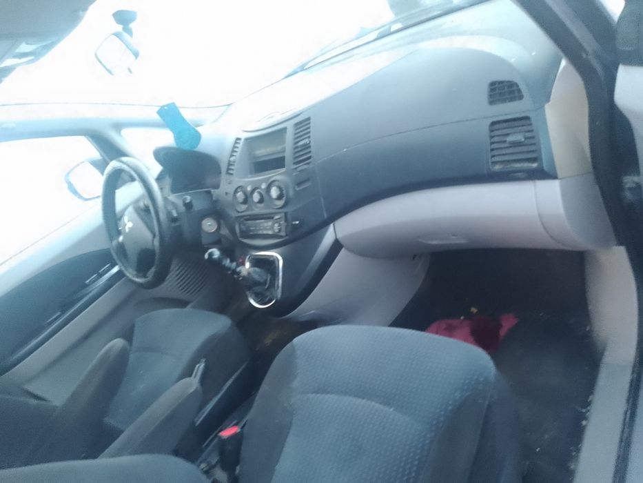 Vendo Mitsubishi grandis