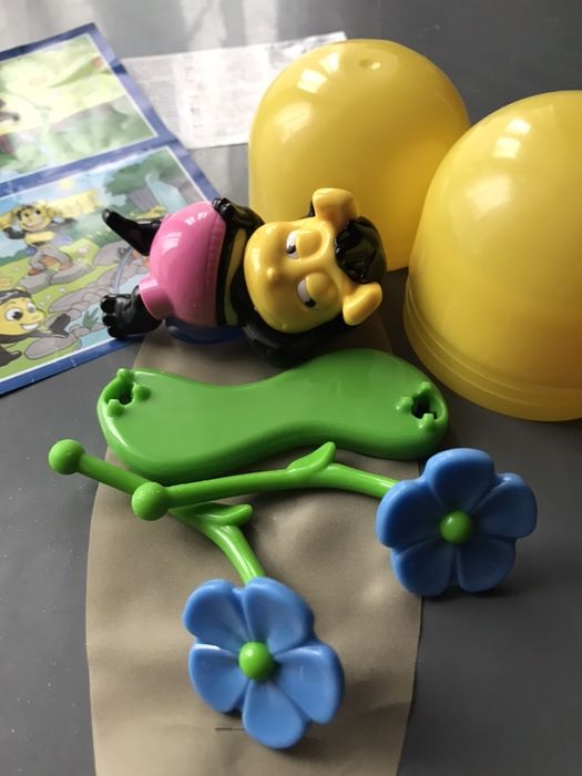 Іграшка Кіндер Максі Бджоли