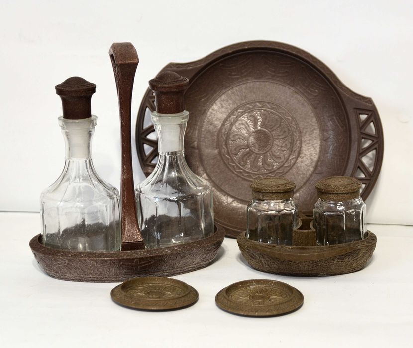 Zestaw Z.CH. Uranium Patera Podstawki Kabaret Stojak i Butelki PRL