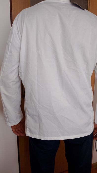 Nowy z metką biały fartuch L