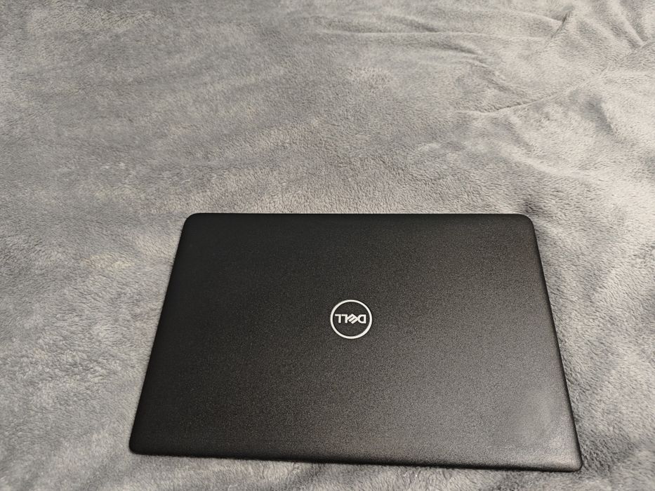 DELL Latitude 3500