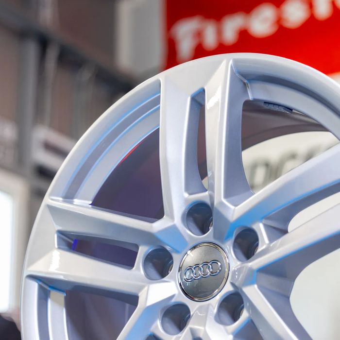 NOWE ORYGINALNE Felgi Audi 17" A3 A4 A6 A8 Q2 Q3 Q5