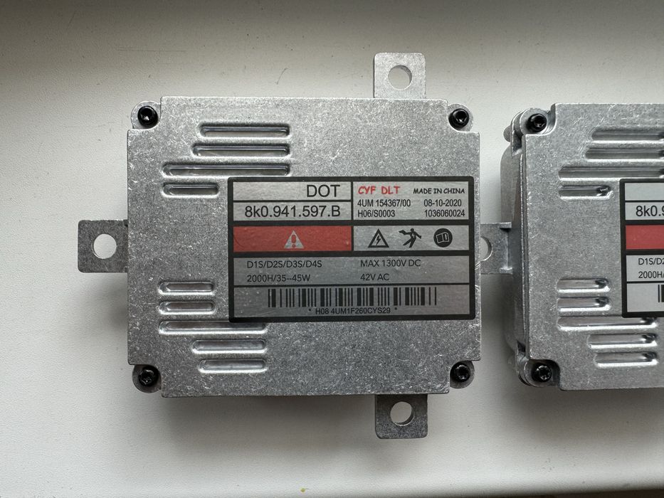 Блок ксенону 8K0941597B Audi wv passat touareg