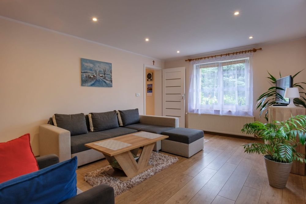 Apartament 2-pokojowy w Polanicy-Zdrój 200m od Deptaka/Blisko lasu/Zwięrzeta gratis