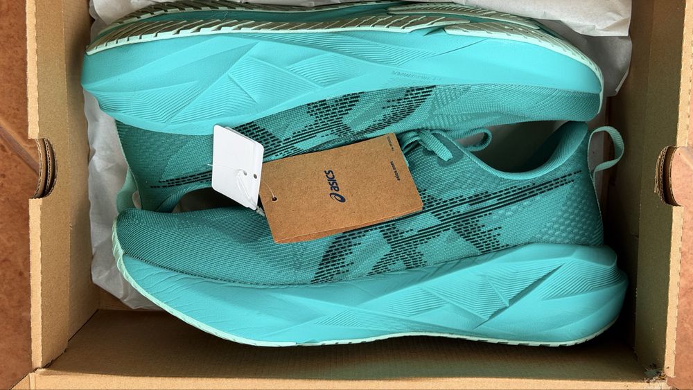 ASICS Novablast 5 – jak nowe