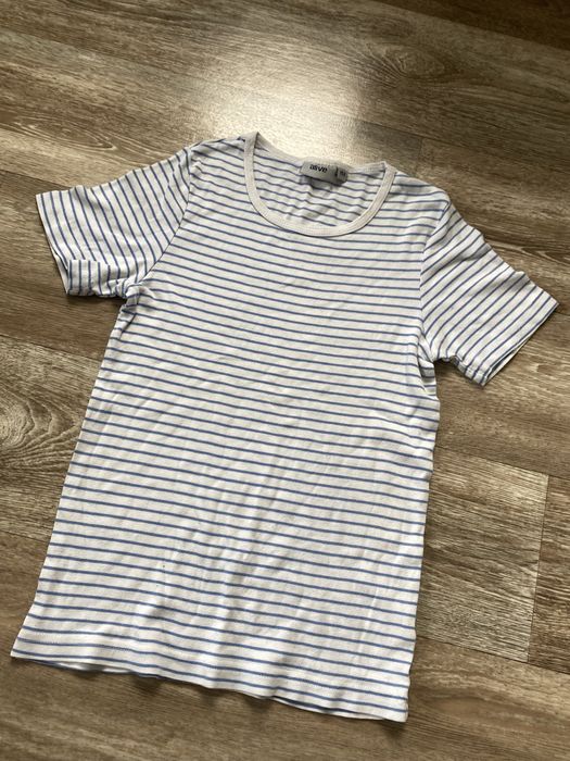 Biała koszulka w paski tshirt z krótkim rękawem